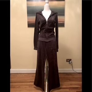 NWOT Juicy Couture hooded jogger suit